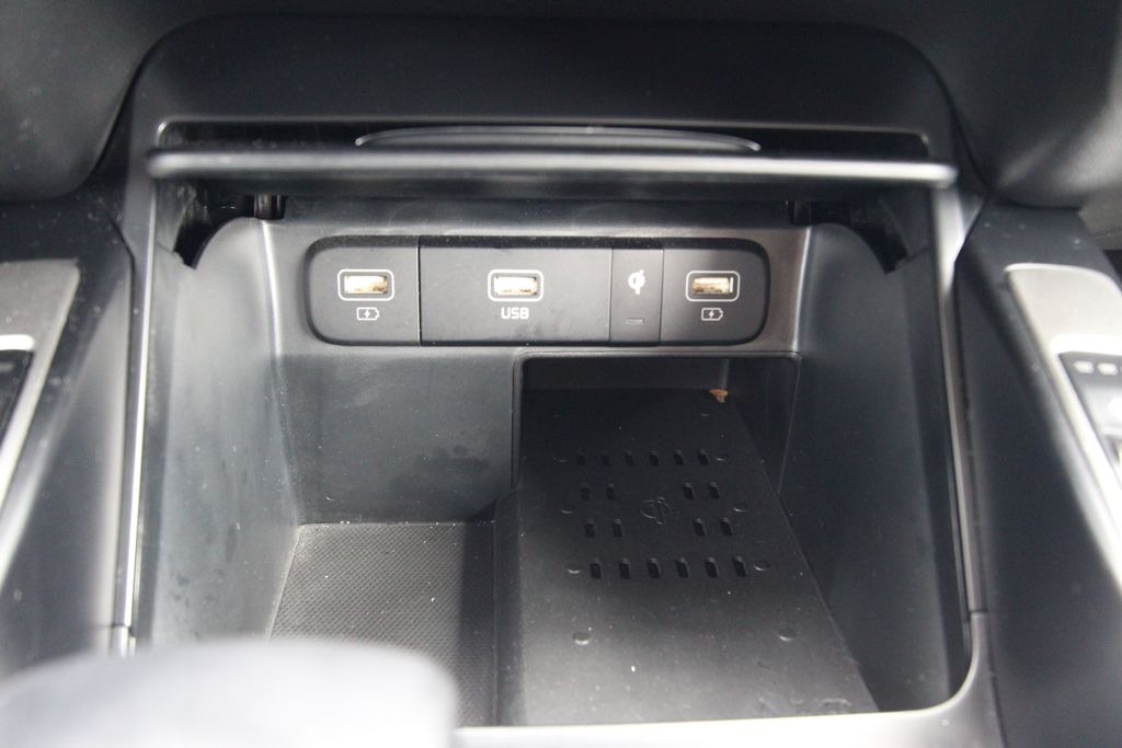 Used 2023 Kia Sorento SUV