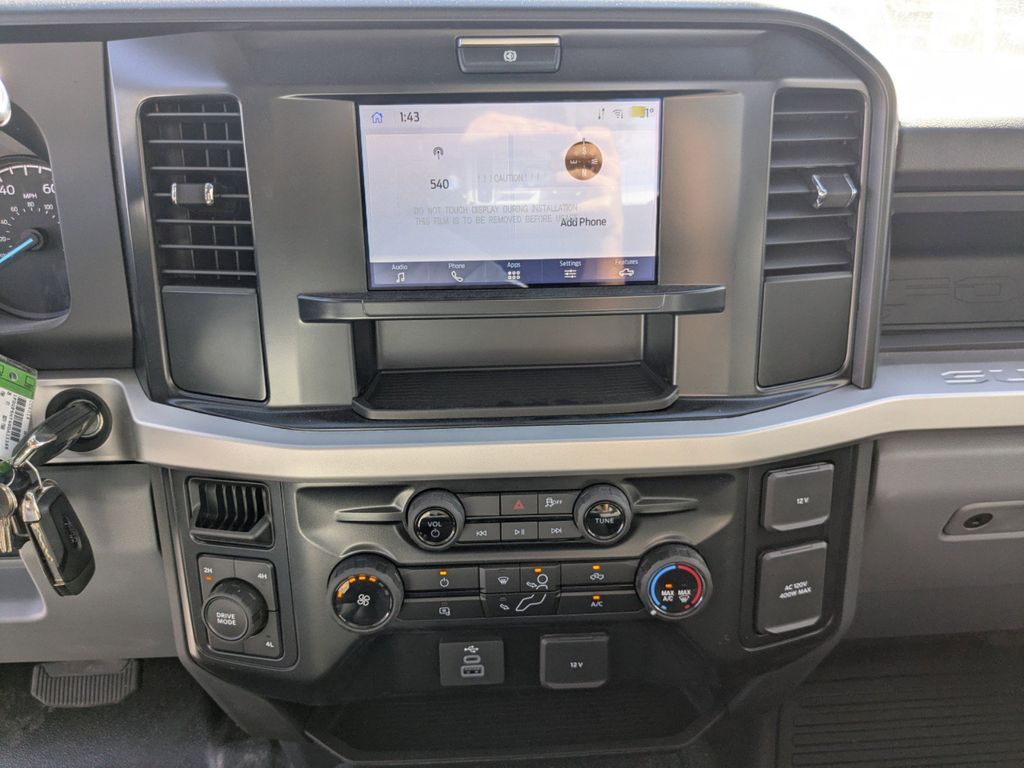 2025 Ford F-550 Chassis XL