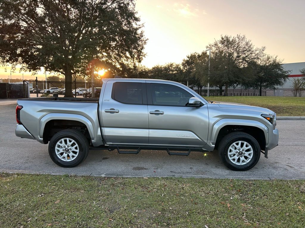 Thumbnail: 2024 Toyota Tacoma - 6