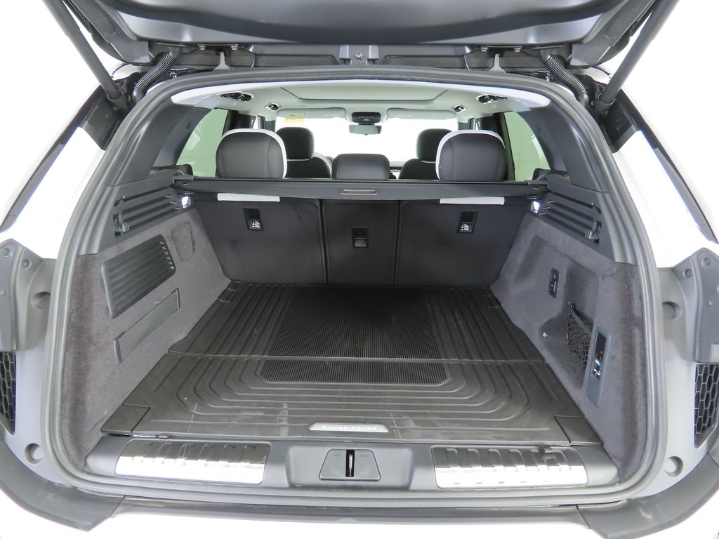 Thumbnail: 2025 Land Rover Range Rover Sport - 28