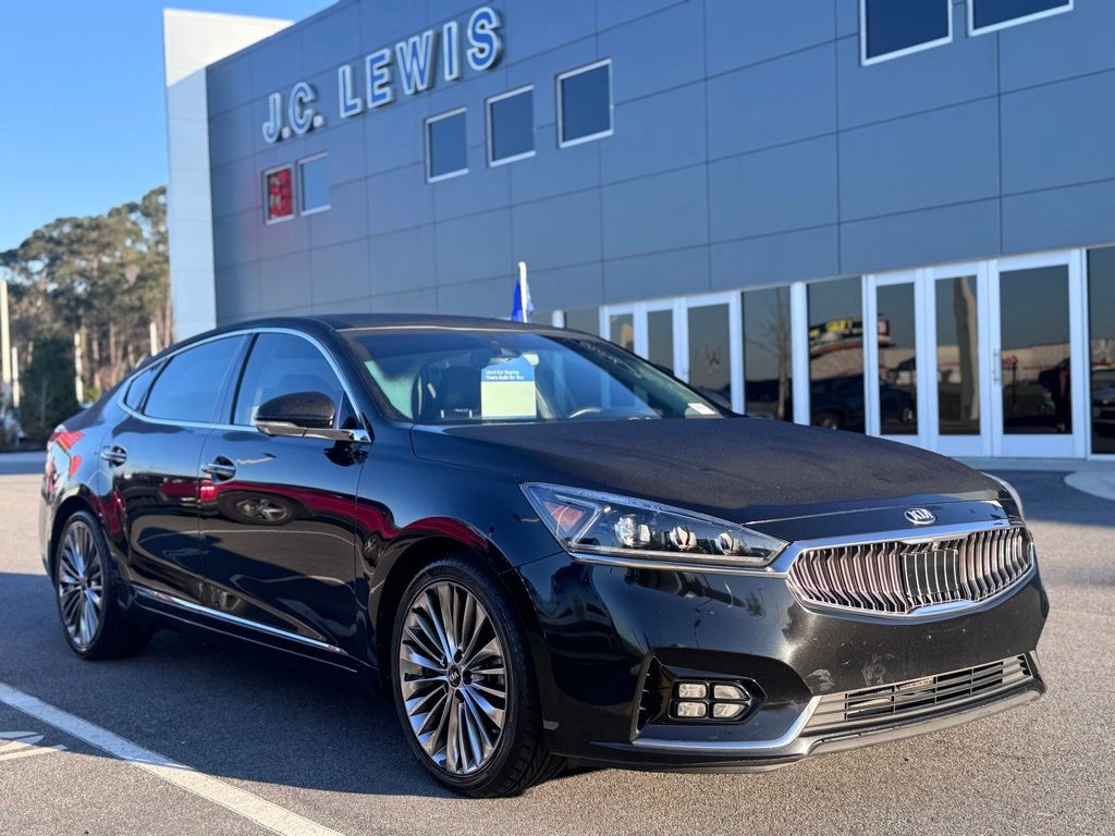 2018 Kia Cadenza Limited