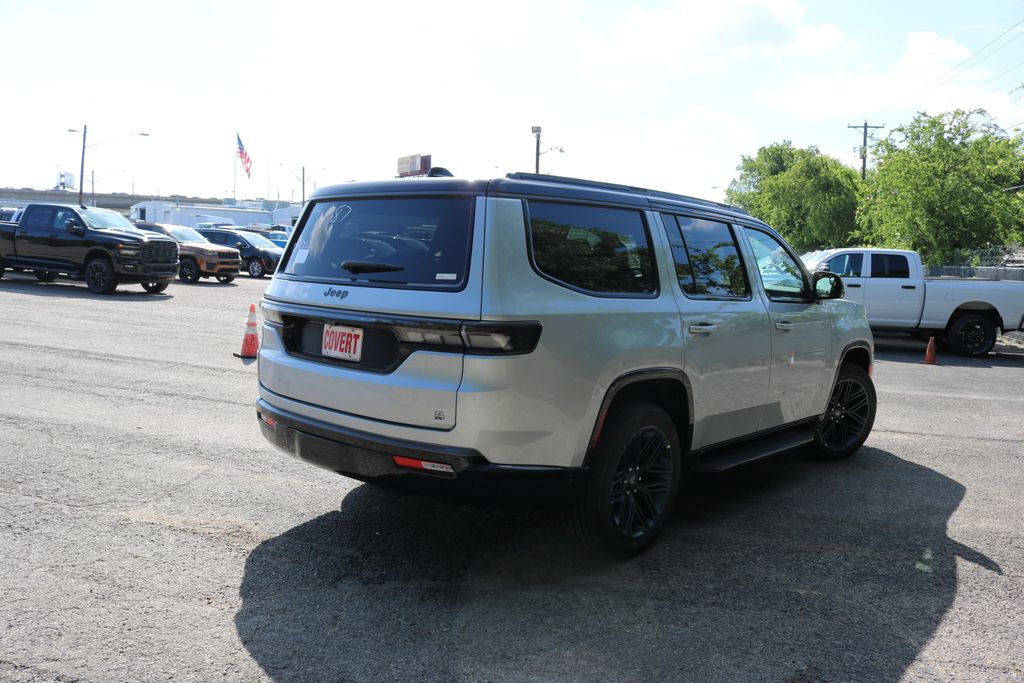New 2026 Silver Jeep  image 5