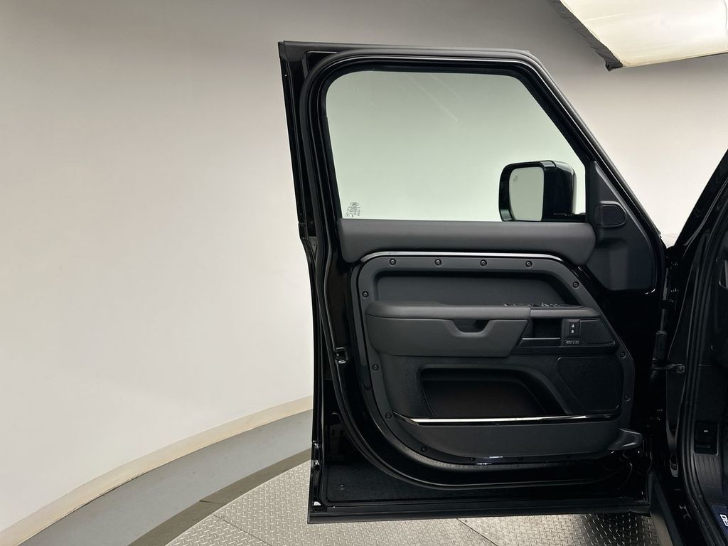 Thumbnail: 2026 Land Rover Defender - 21