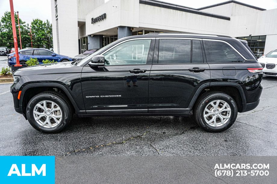 Used 2023 Black Jeep Limited image 7