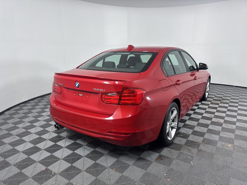 Thumbnail: 2015 BMW 3 Series - 5