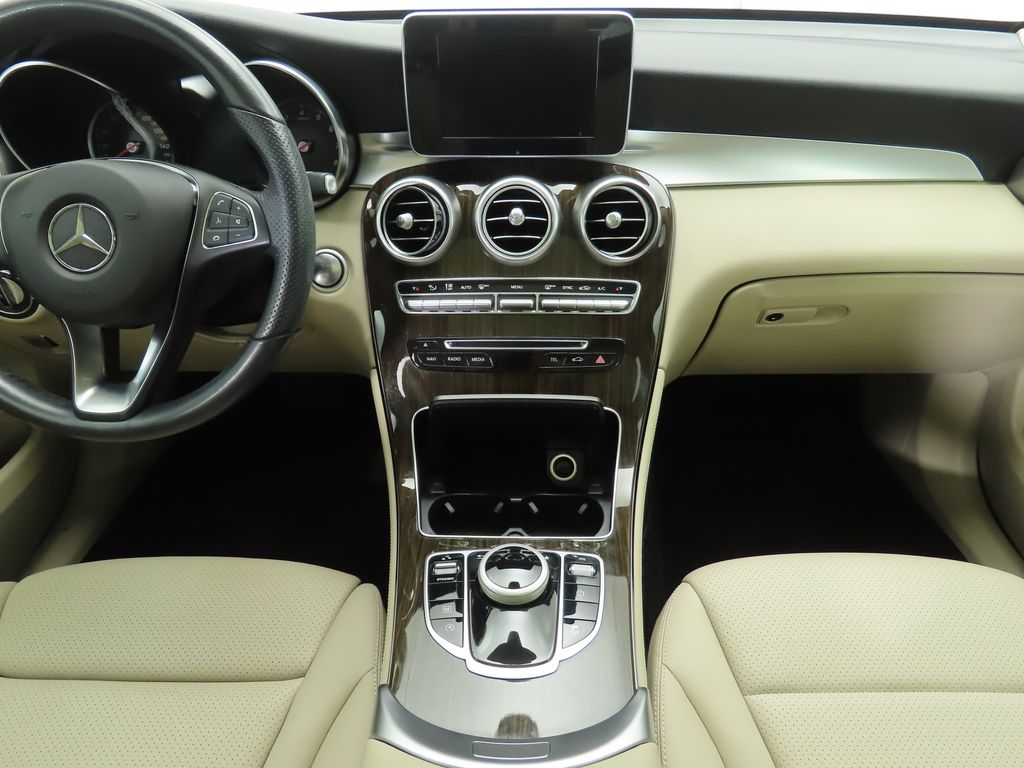 Thumbnail: 2019 Mercedes-Benz GLC - 13