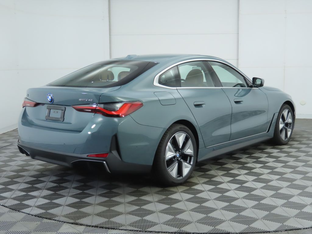 Thumbnail: 2025 BMW i4 - 5