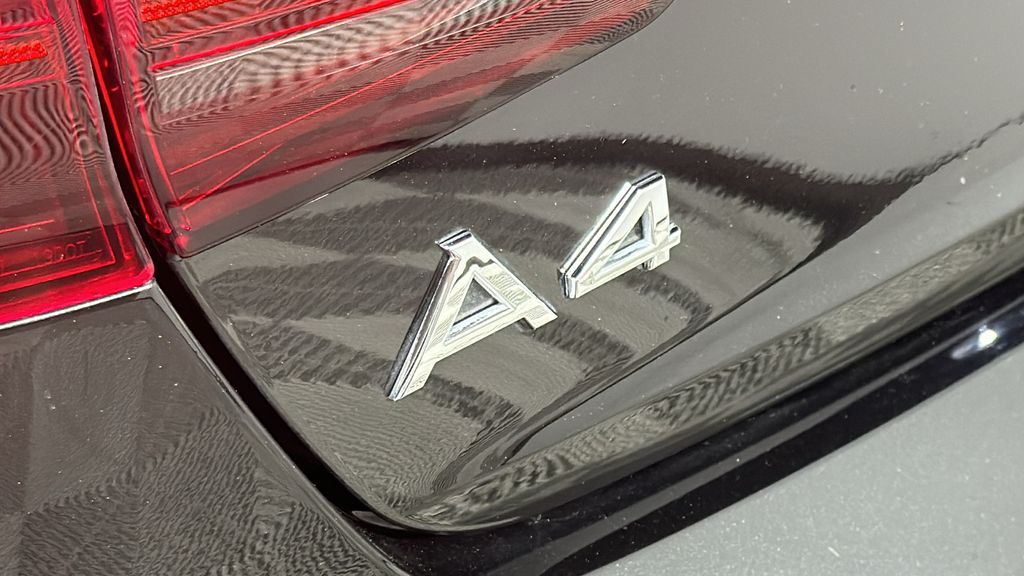 2023 Audi A4 Premium Plus 9