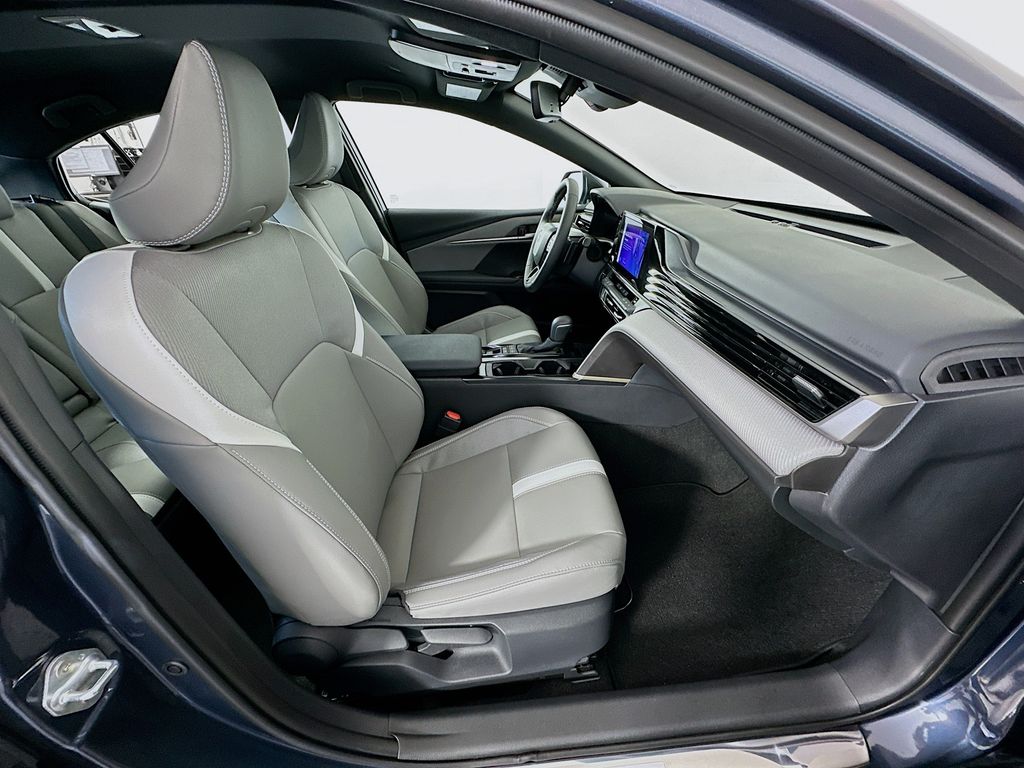 Thumbnail: 2026 Toyota Camry - 28