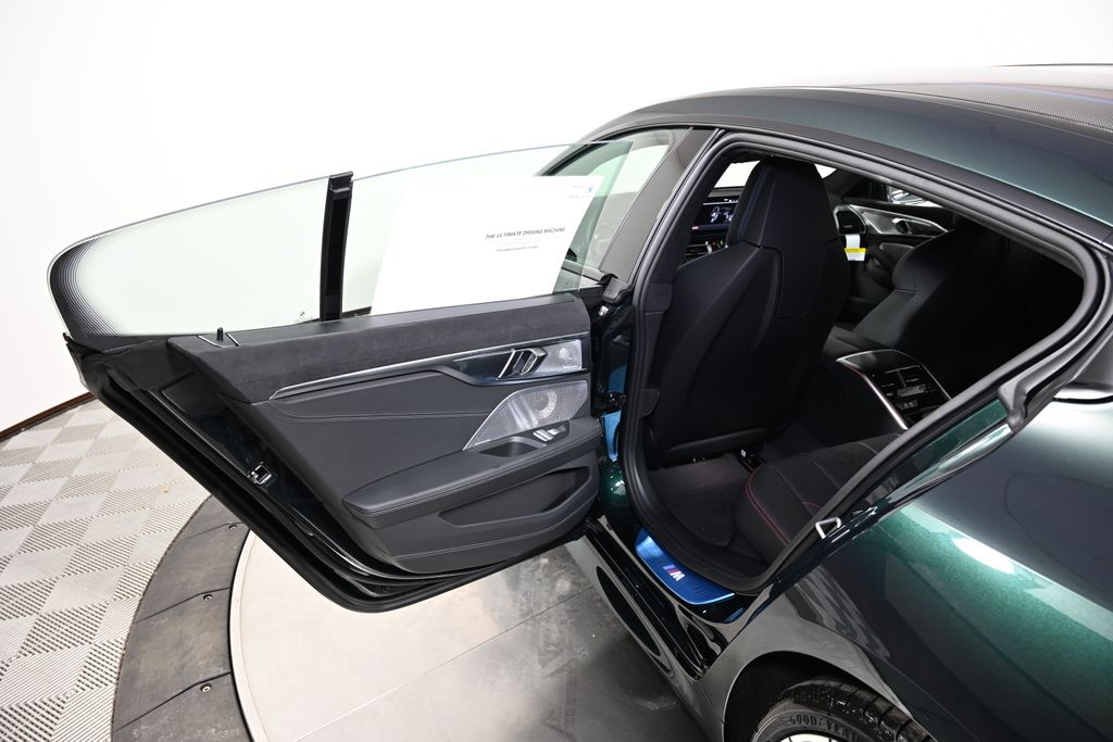 Thumbnail: 2026 BMW 8 Series - 22