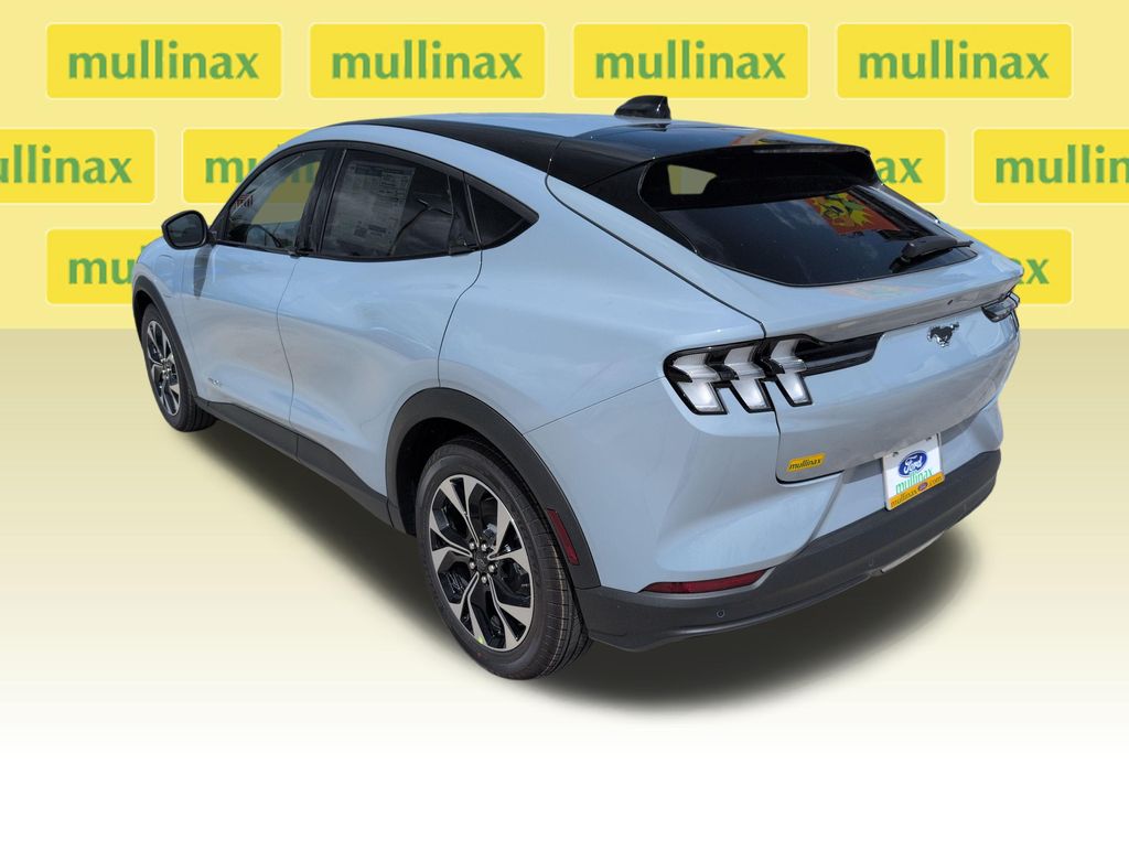 New 2026 Gray Ford Select image 9
