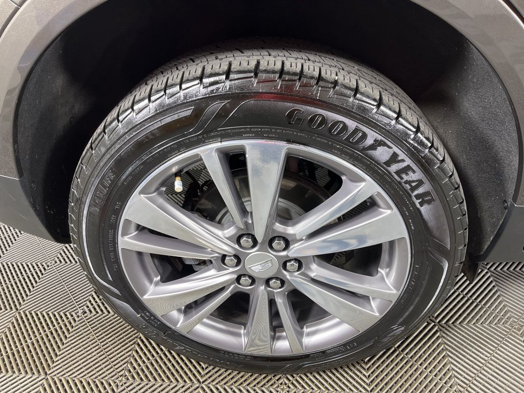 Thumbnail: 2020 Cadillac XT5 - 18