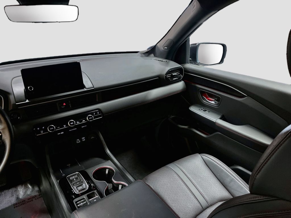 Used 2025 Gray Honda Black Edition image 25