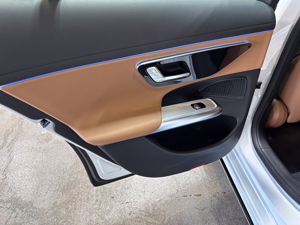 Thumbnail: 2027 Mercedes-Benz E-Class - 16