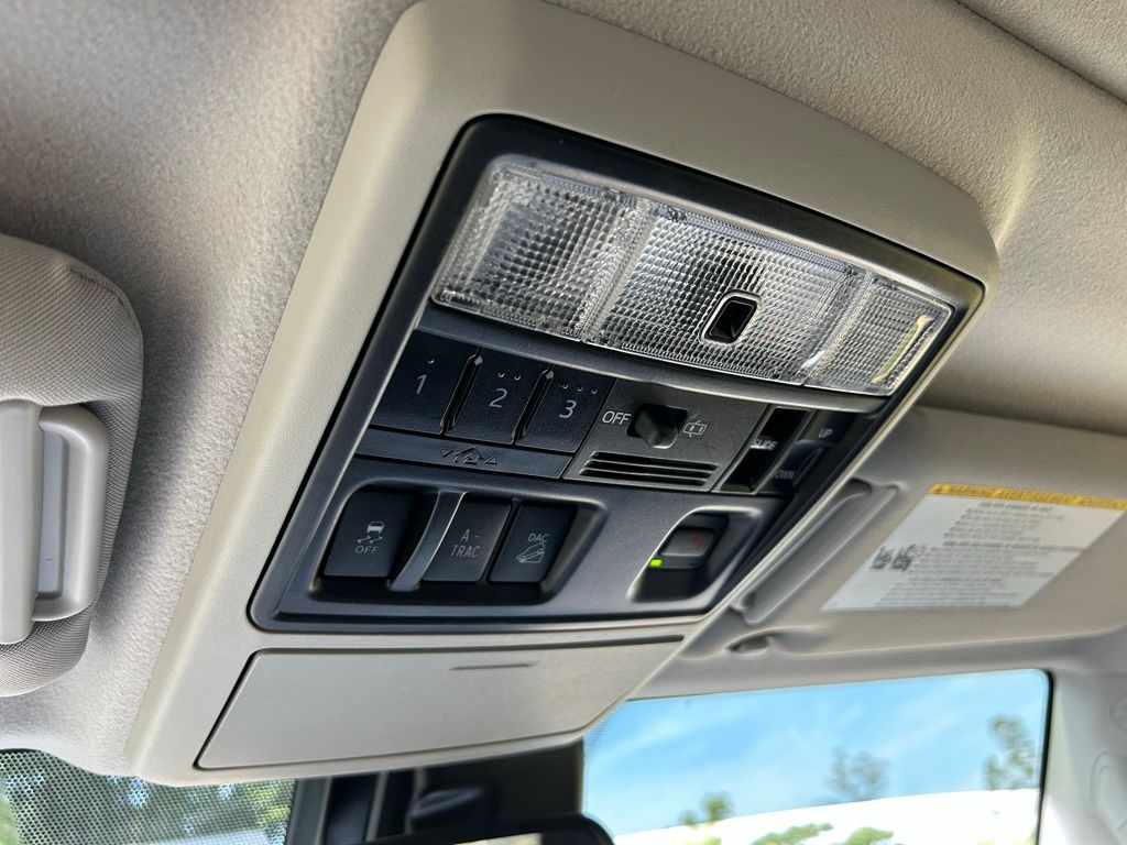 2024 Toyota 4Runner SR5 31