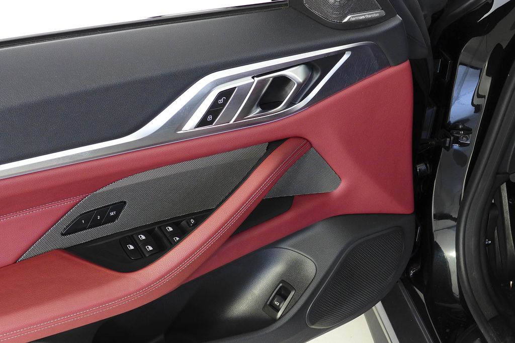 Thumbnail: 2023 BMW i4 - 12