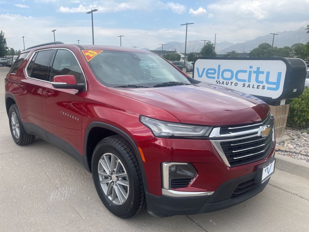 2023 Chevrolet Traverse LT Cloth AWD