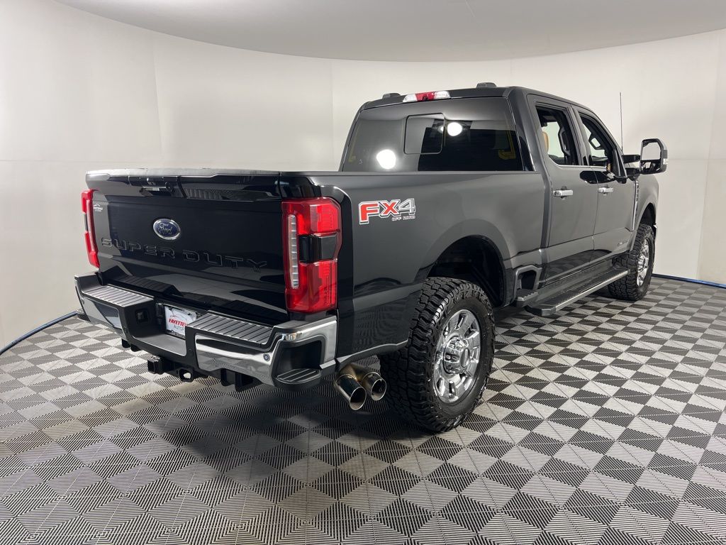 Thumbnail: 2023 Ford Econoline - 13