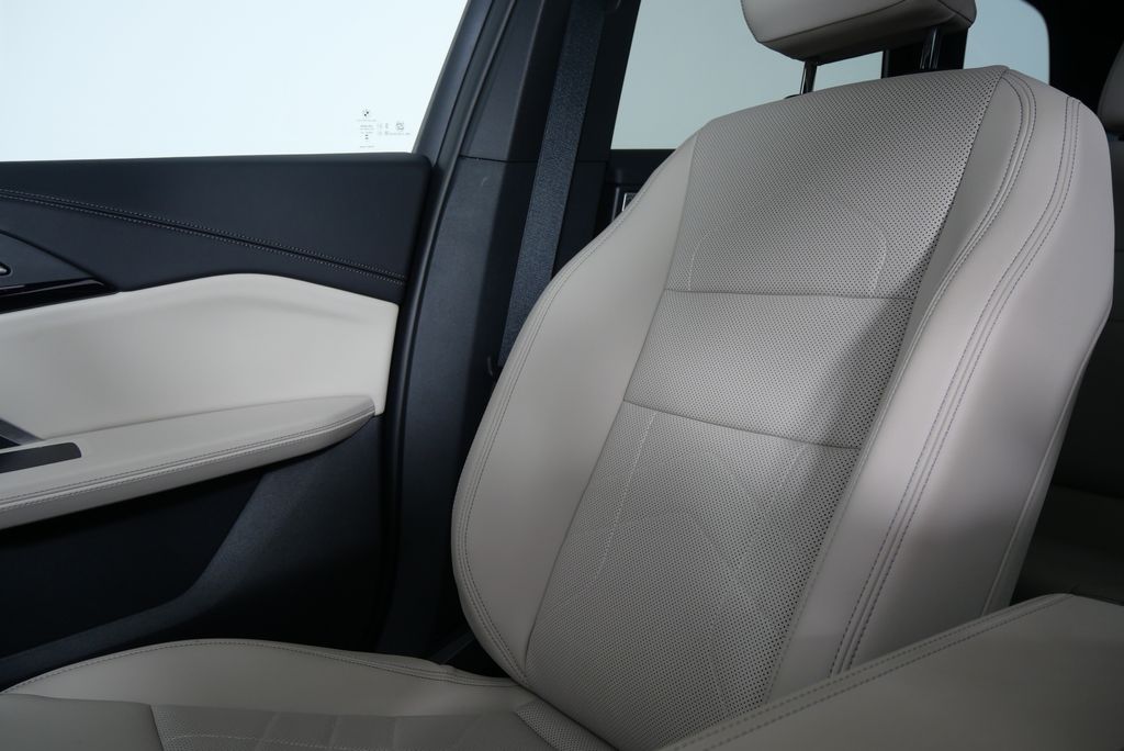 2023 BMW X1 xDrive28i 25