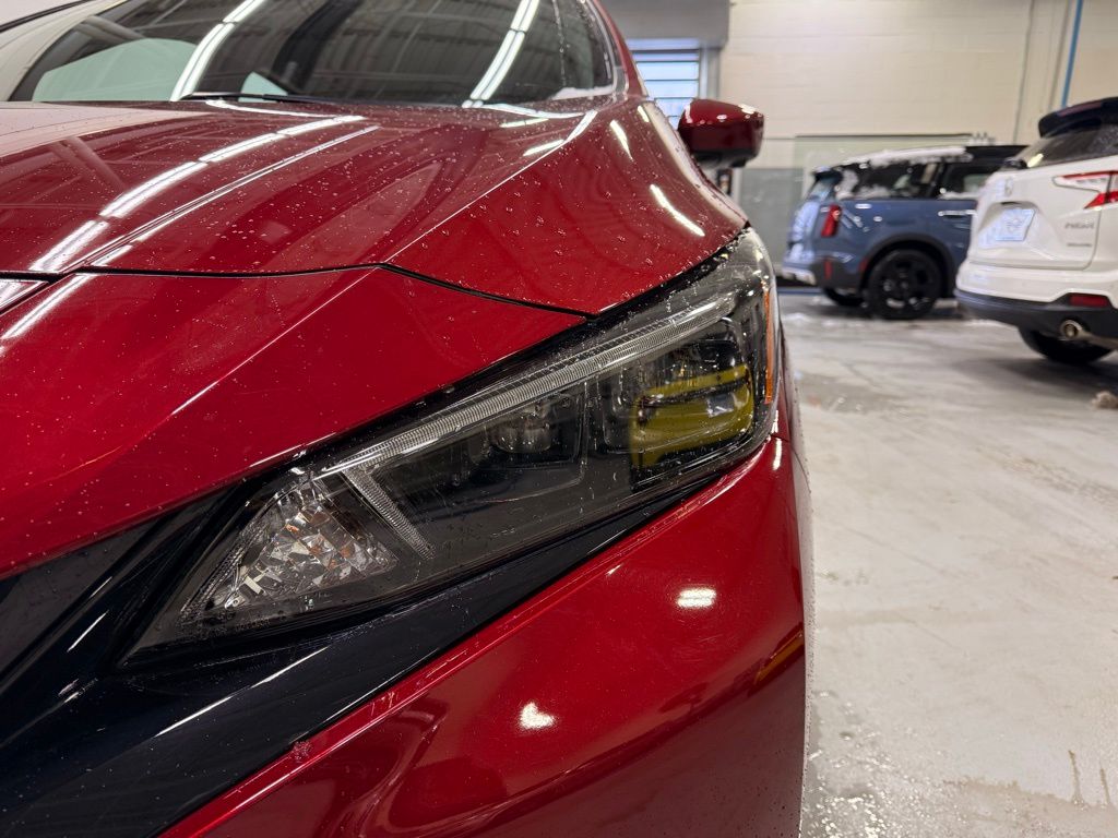 Thumbnail: 2023 Nissan Leaf - 9