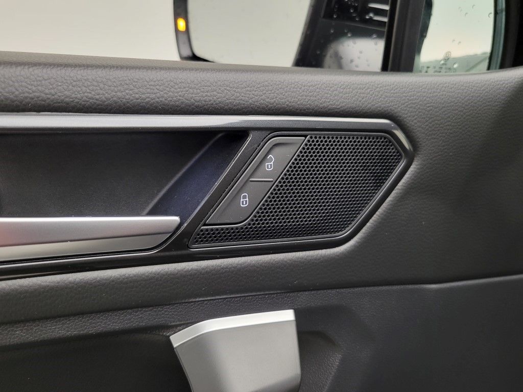 Thumbnail: 2024 Volkswagen Tiguan - 29