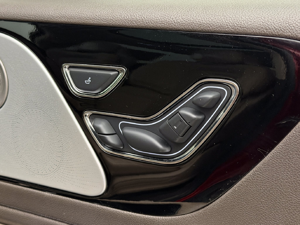Thumbnail: 2021 Lincoln Aviator - 12