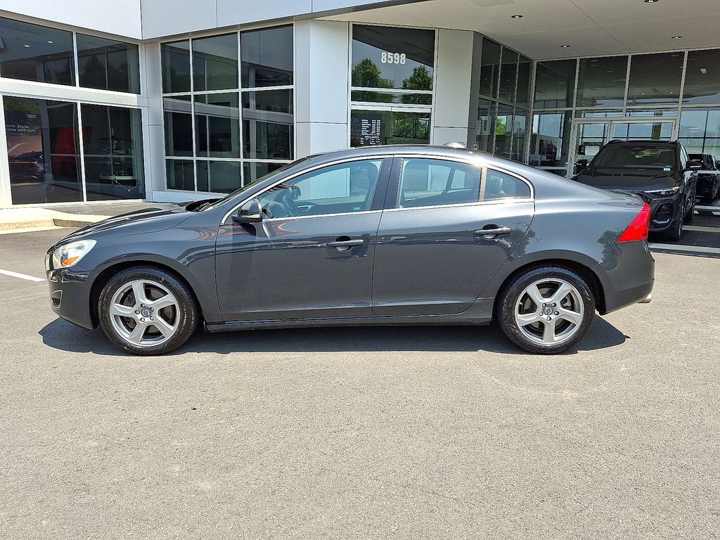 Thumbnail: 2013 Volvo S60 - 7