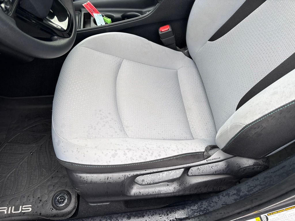 2020 Toyota Prius LE AWD-e