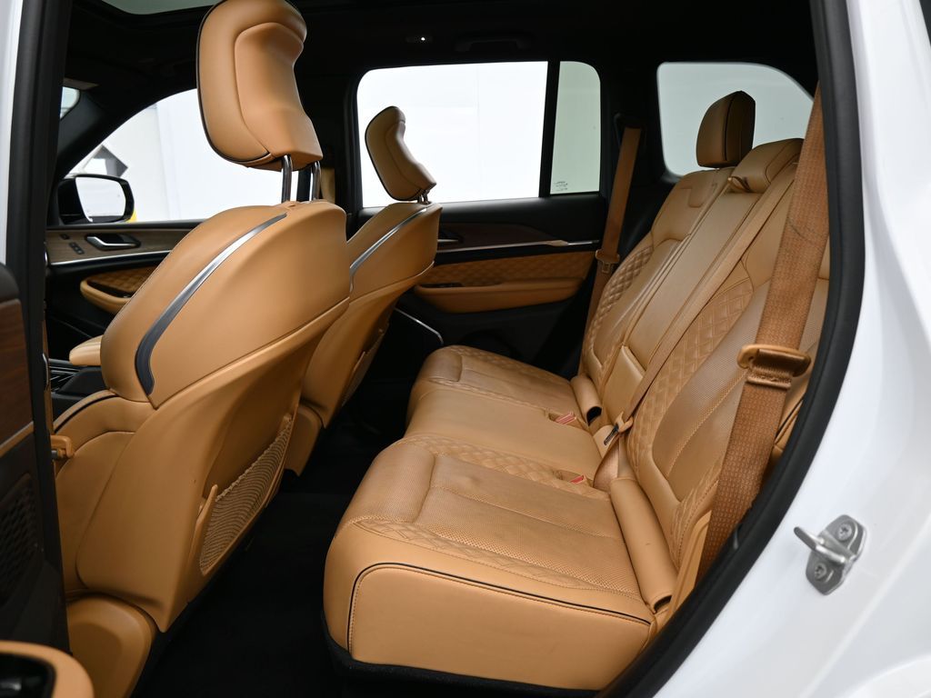 Used 2022 Bright White Clearcoat Jeep Summit image 40