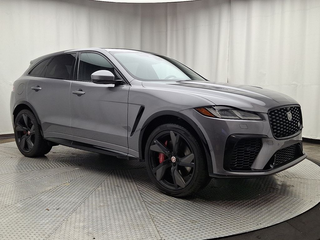 Thumbnail: 2023 Jaguar F-Pace - 3