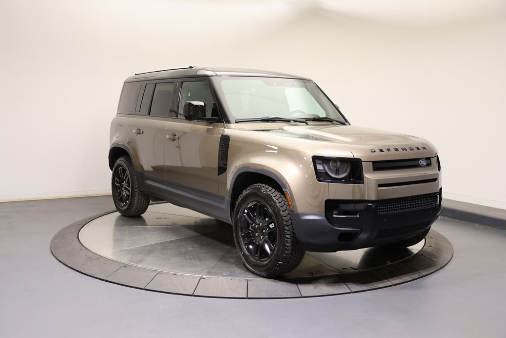 Thumbnail: 2026 Land Rover Defender - 7