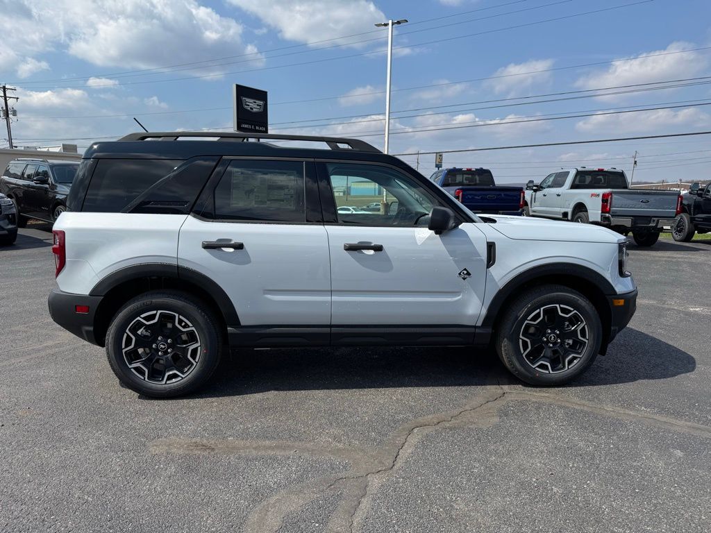 2026 Ford Bronco Sport Outer Banks - 7