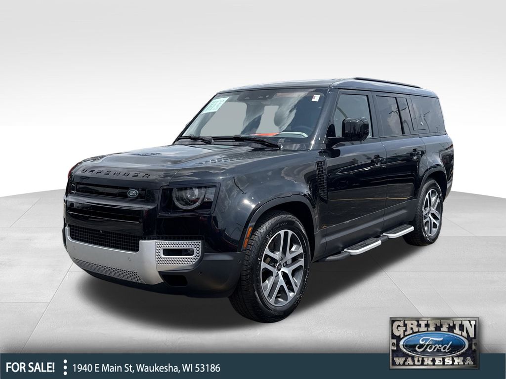 2023 Land Rover Defender 130 SE