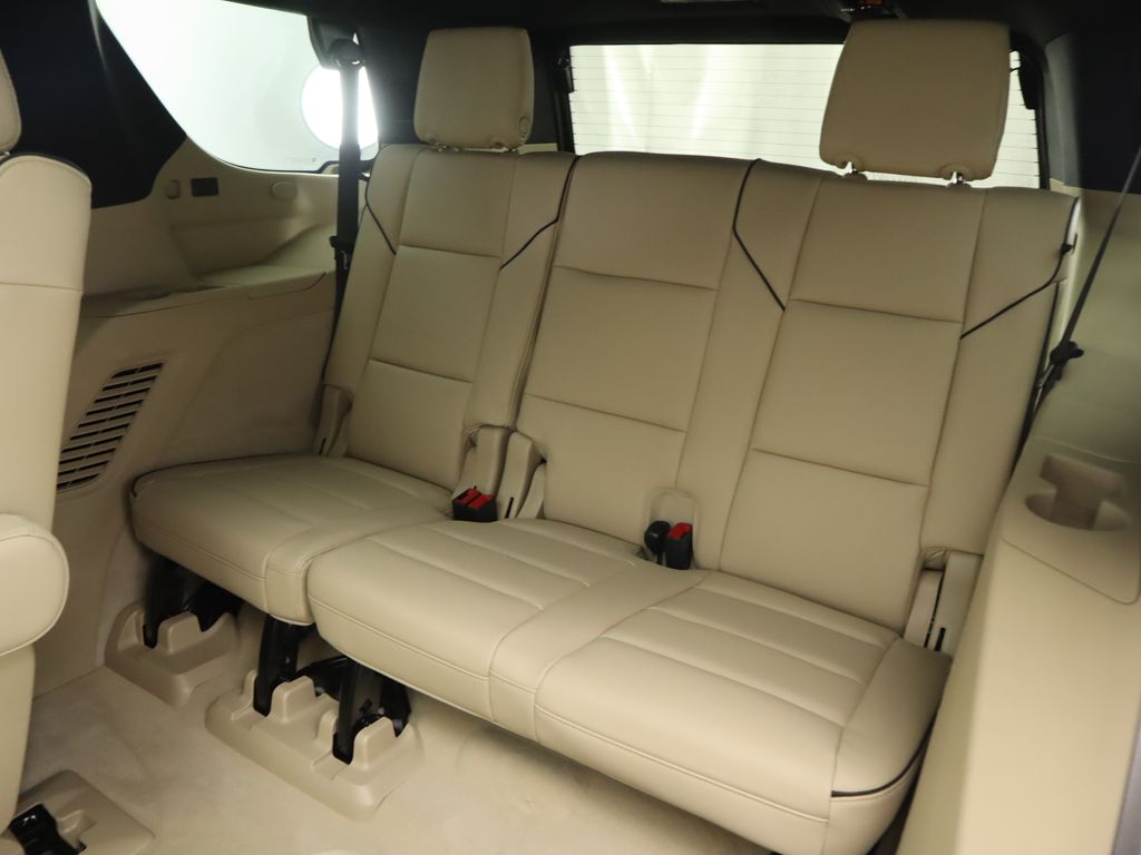 2024 Cadillac Escalade Premium Luxury 26