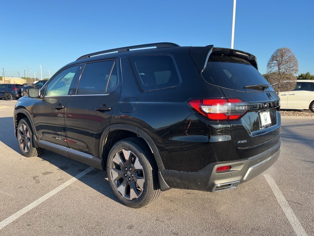 Thumbnail: 2026 Honda Pilot - 4