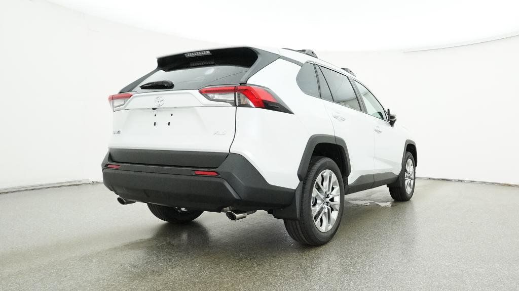 Thumbnail: 2025 Toyota RAV4 - 23