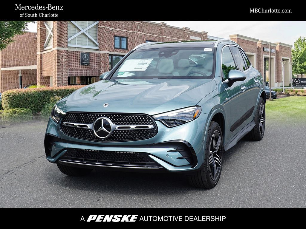 2025 Mercedes-Benz GLC 350 Hero Image