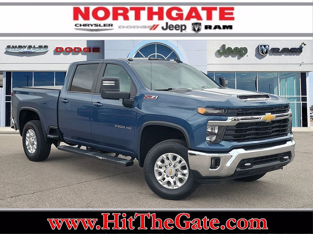 Lakeshore Blue Metallic 2024 Chevrolet Silverado 2500HD LT Crew Cab 4WD Pickup Truck Four-Wheel Drive Automatic