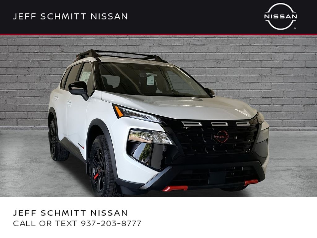 Everest White Pearl Tricoat 2026 Nissan Rogue SUV / Crossover All-Wheel Drive Continuously Variable Transmission