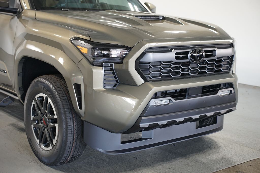 Thumbnail: 2026 Toyota Tacoma - 4