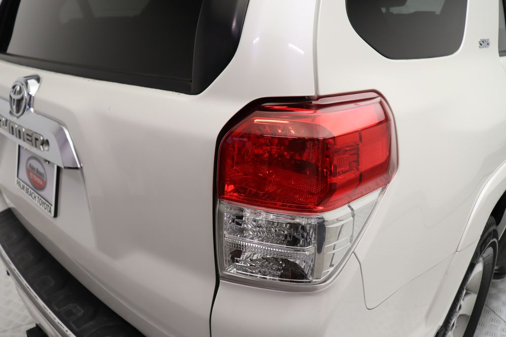 2013 Toyota 4Runner SR5 9