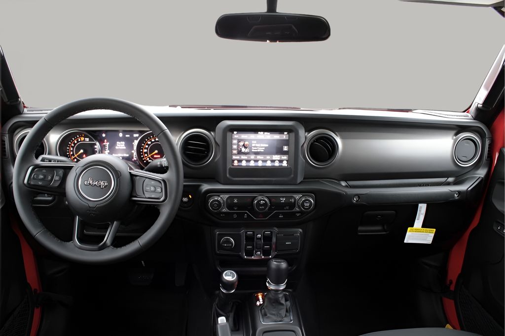 Used Car 2023 Jeep Gladiator  Willys For Sale Under $35,000 In Austin, Texas