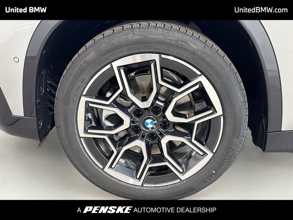 Thumbnail: 2026 BMW X1 - 2