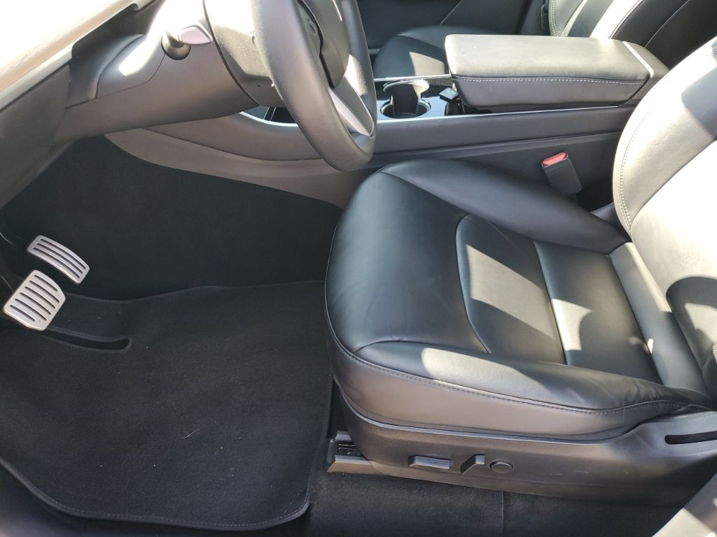 Used Car 2020 Tesla Model Y  Performance For Sale Under $30,000 In Austin, Texas