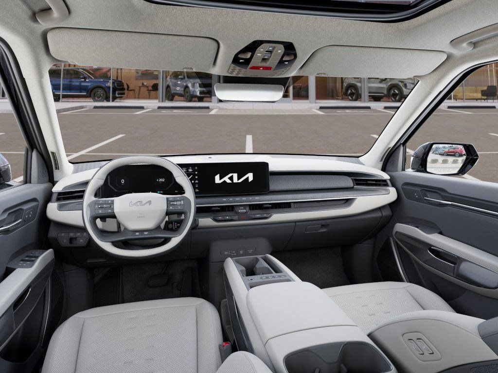 New 2026 Ebony Black Kia Wind image 14