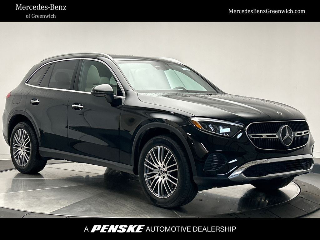 2024 Mercedes-Benz GLC 300 -
                Greenwich, CT