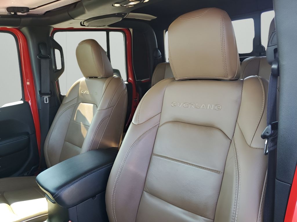 Used Car 2020 Jeep Gladiator  Overland For Sale Under $30,000 In Austin, Texas