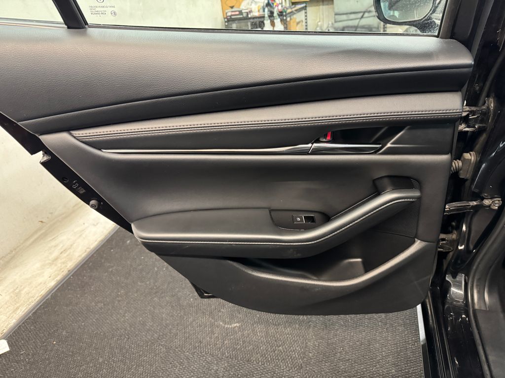2025 Mazda Mazda3 2.5 S Preferred Package