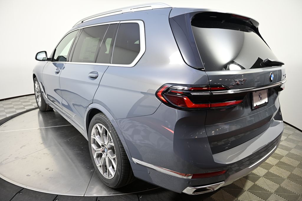 2025 BMW X7 xDrive40i 3