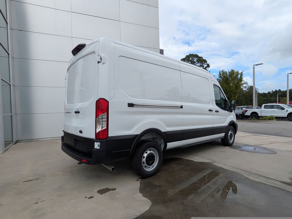 2025 Ford Transit-250 Cargo Van 